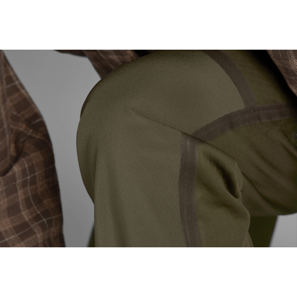 Seeland Hawker Advance bulser