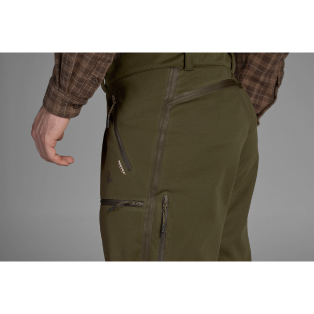 Seeland Hawker Advance bulser