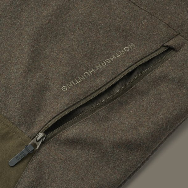 Northern Hunting - ASBJORN JORG