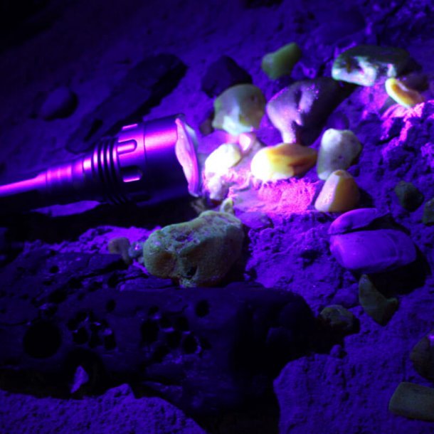 Astro UltraFire Rav lygte