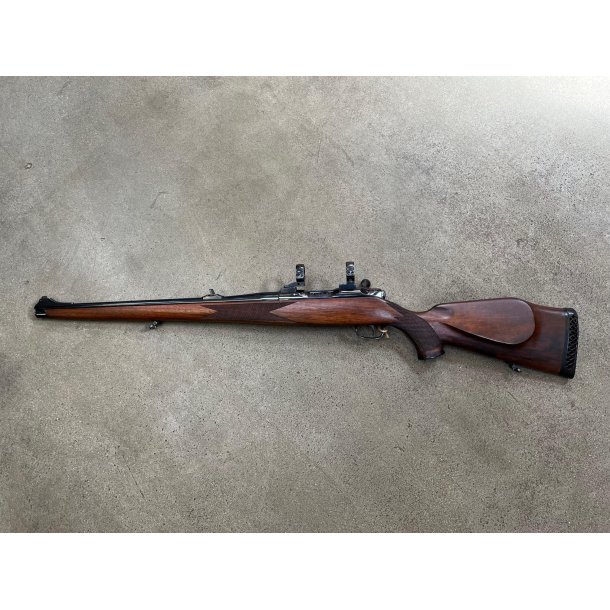 Brugt Sauer 80 fuldskftet riffel kal. 22-250