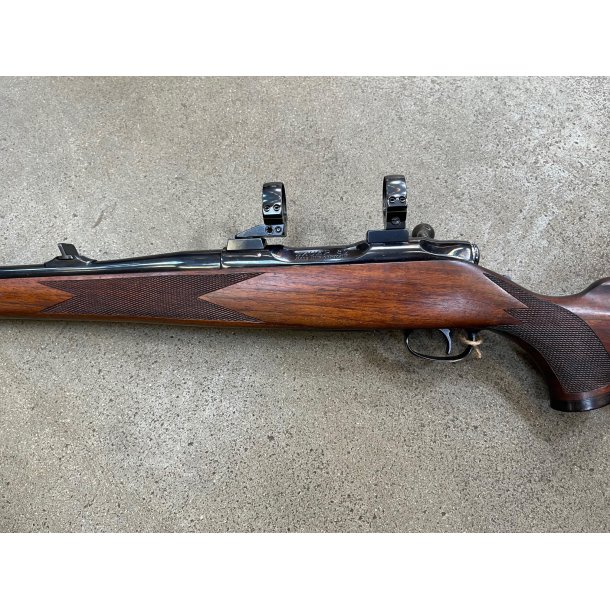 Brugt Sauer 80 fuldskftet riffel kal. 22-250