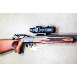 Brugt Blaser R93 Lux kaliber .243w inkl. dmper